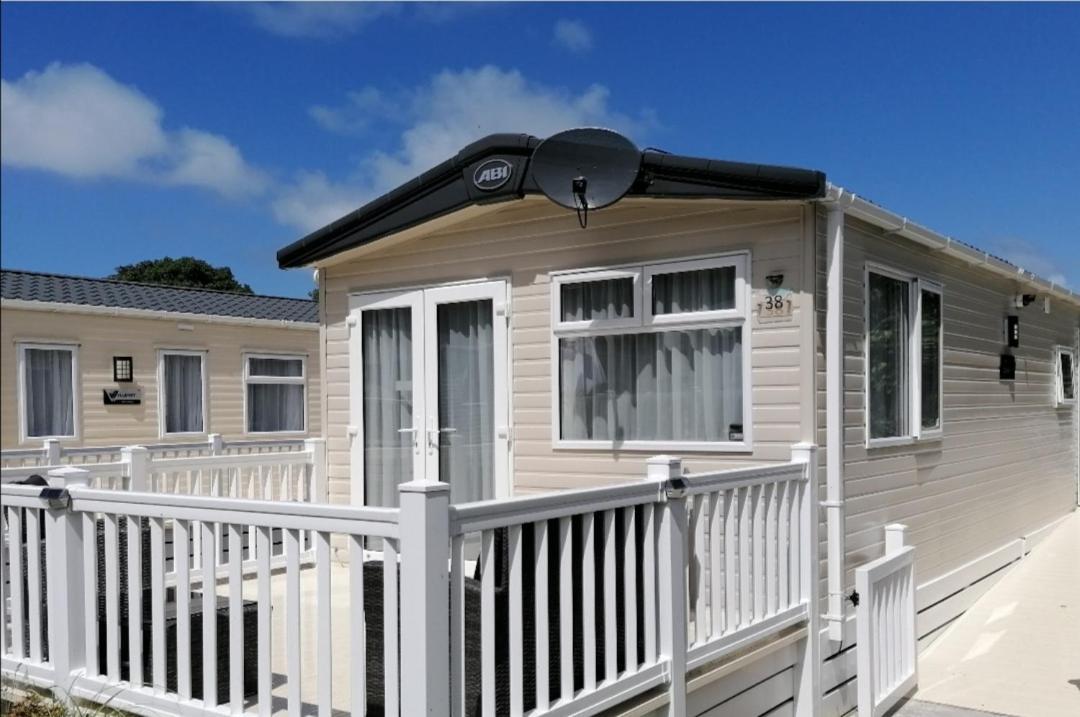 Hakuna Matata Holiday Home New Quay Exteriör bild