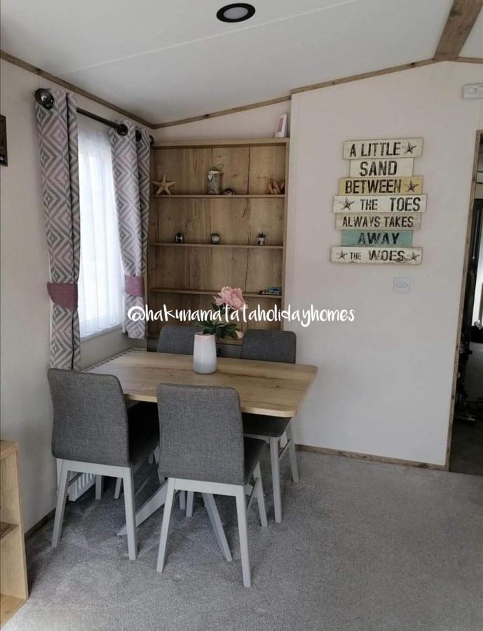 Hakuna Matata Holiday Home New Quay Exteriör bild